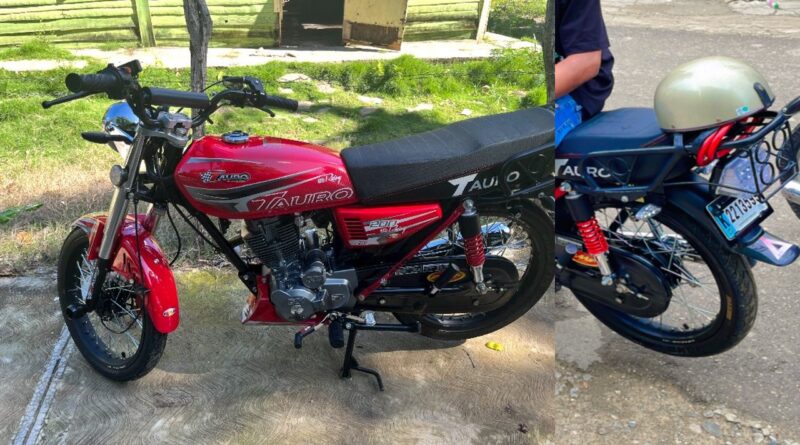 Atraco a una motocicleta Tauro Roja en Jacagua